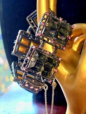 Vintage Sarah Coventry "Midnight Magic" Bracelet - Smoky Glass & Pink